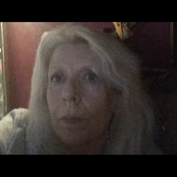 Meet your Posher, Chris - Picture 2 of 5